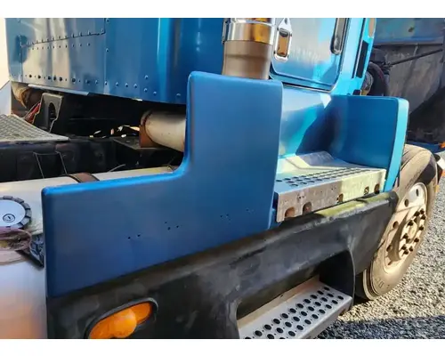 Kenworth T600 Side Fairing