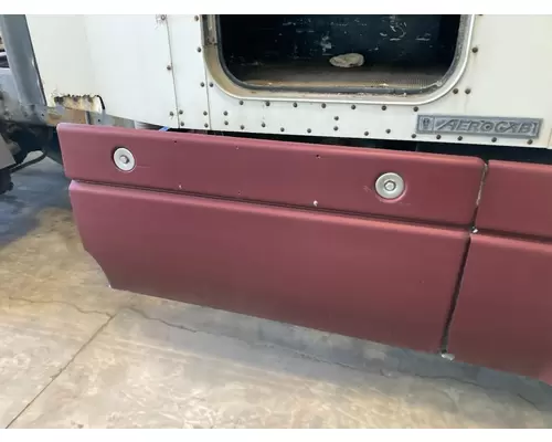 Kenworth T600 Skirt