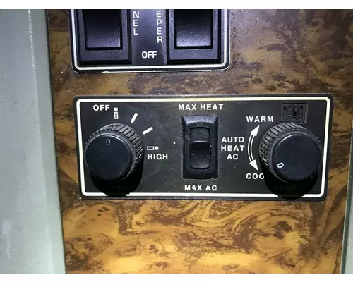 Kenworth T600 Sleeper Controls