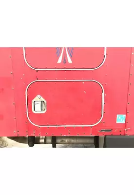 Kenworth T600 Sleeper Door