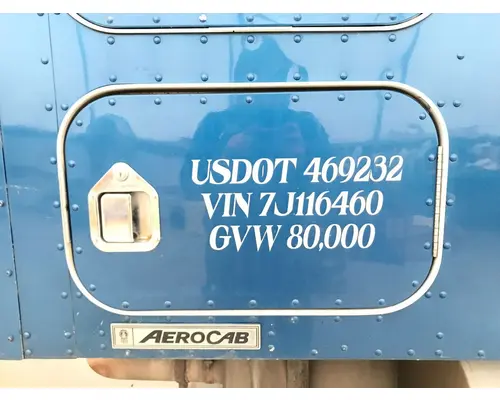 Kenworth T600 Sleeper Door
