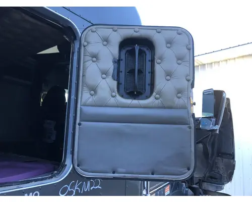 Kenworth T600 Sleeper