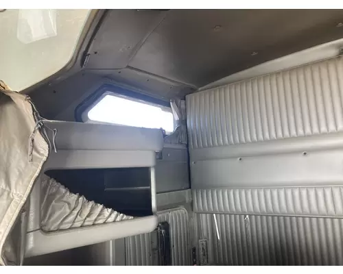 Kenworth T600 Sleeper