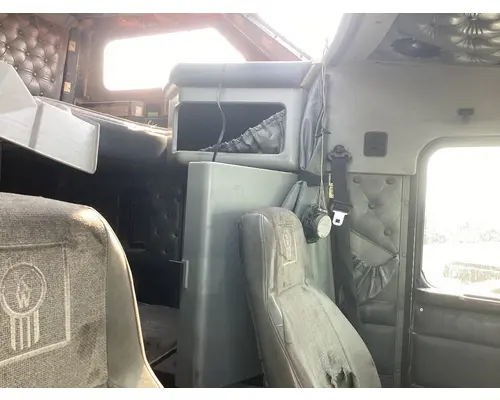 Kenworth T600 Sleeper