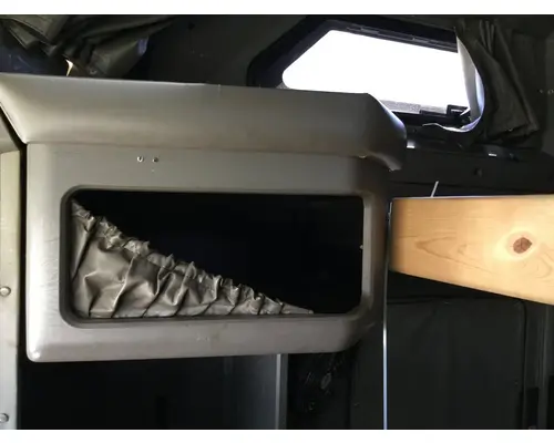 Kenworth T600 Sleeper