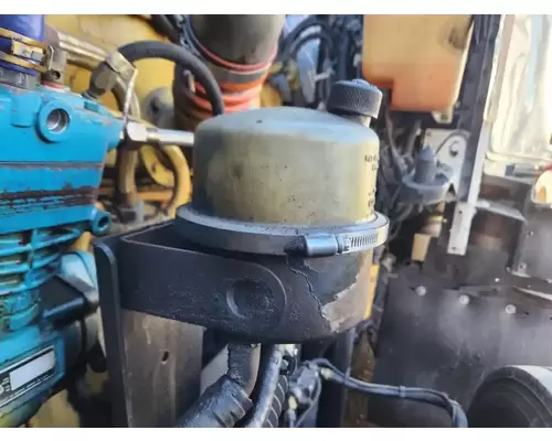 Kenworth T600 Steering or Suspension Parts, Misc.