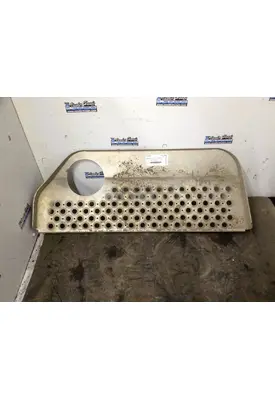 Kenworth T600 Step (Fuel Tank, Fairing