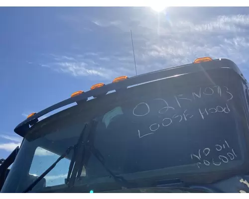 Kenworth T600 Sun Visor (Exterior)