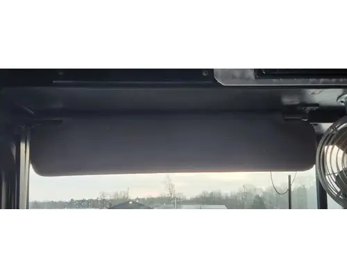 Sun Visor (External) Kenworth T600 Complete Recycling Group LLC