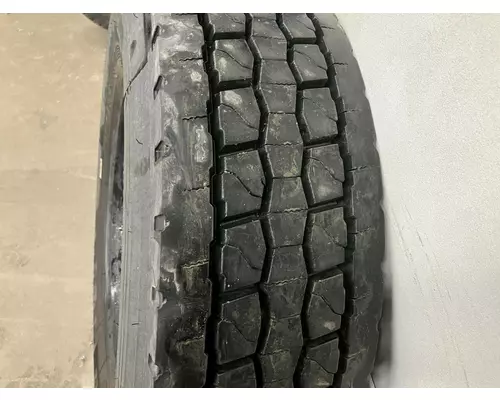 Kenworth T600 Tires