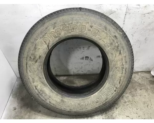 Kenworth T600 Tires