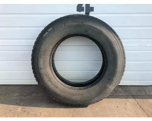 Kenworth T600 Tires