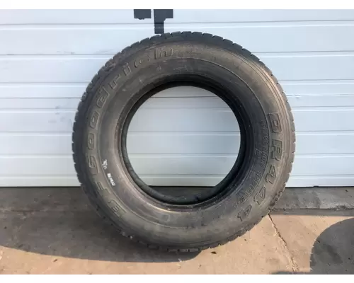 Kenworth T600 Tires