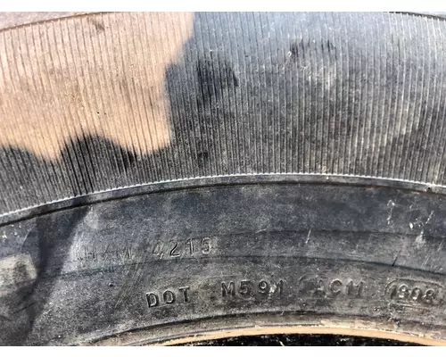 Kenworth T600 Tires