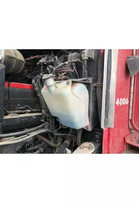 Kenworth T600 Windshield Washer Reservoir