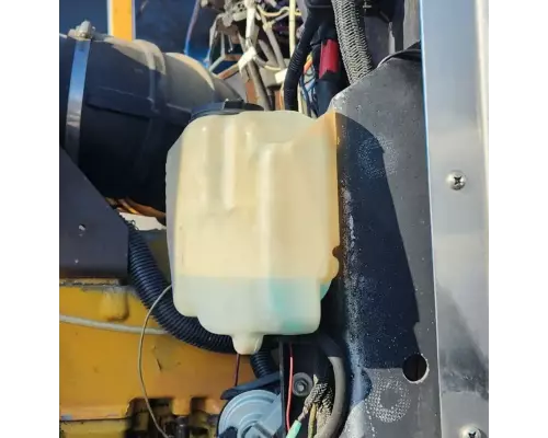 Kenworth T600 Windshield Washer Reservoir