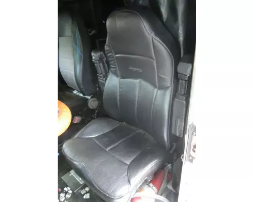 Seat, Front KENWORTH T600B LKQ Heavy Truck Maryland