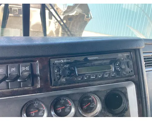 Radio Kenworth T660 Vander Haags Inc Kc