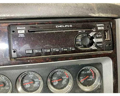Radio Kenworth T660 Vander Haags Inc Sf
