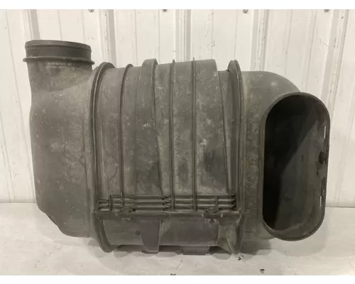 Kenworth T660 Air Cleaner