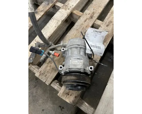 Air Conditioner Compressor KENWORTH T660 Valley Truck - Grand Rapids