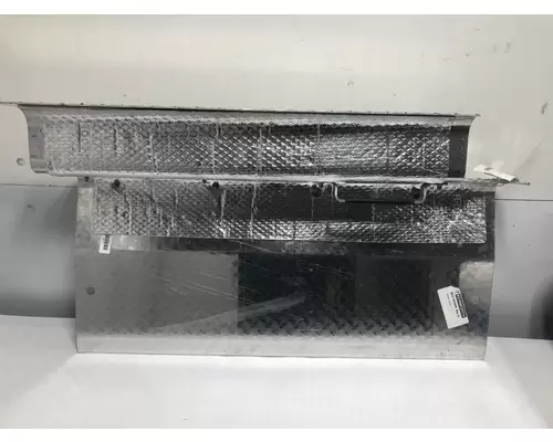 Kenworth T660 Battery Box
