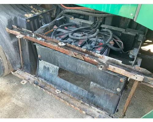 Kenworth T660 Battery Box