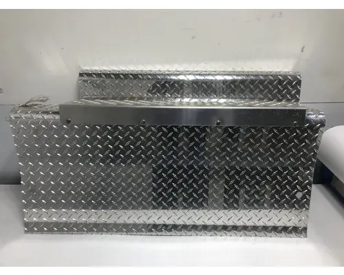 Kenworth T660 Battery Box