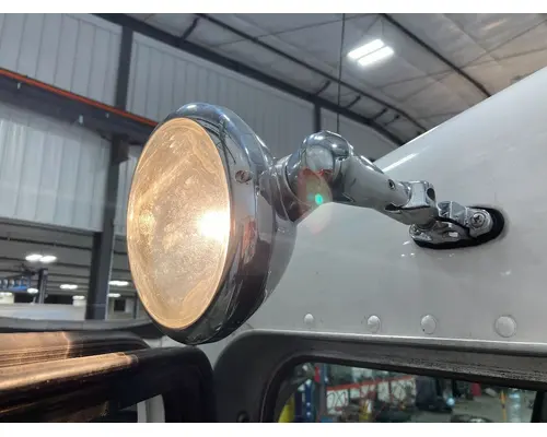 Kenworth T660 Body, Misc. Parts