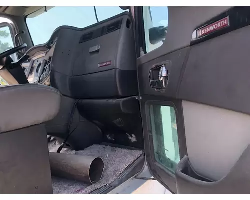Kenworth T660 Cab Assembly