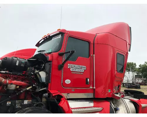 Kenworth T660 Cab Assembly