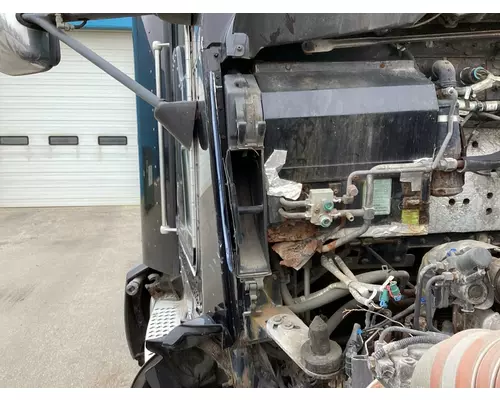 Kenworth T660 Cab Assembly