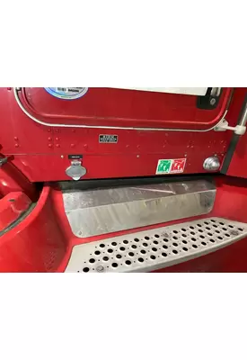 Kenworth T660 Cab Exterior Panel