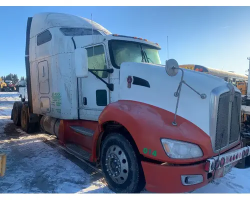 Kenworth T660 Cab