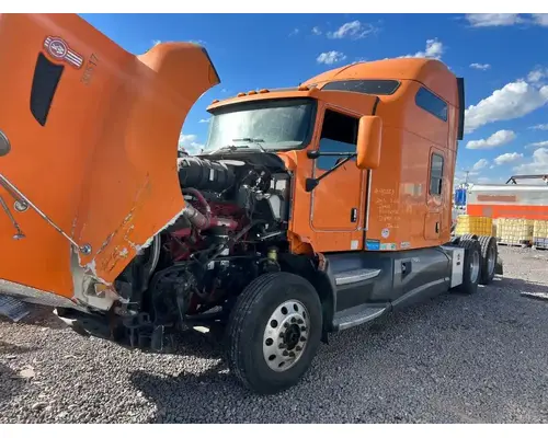 Kenworth T660 Cab