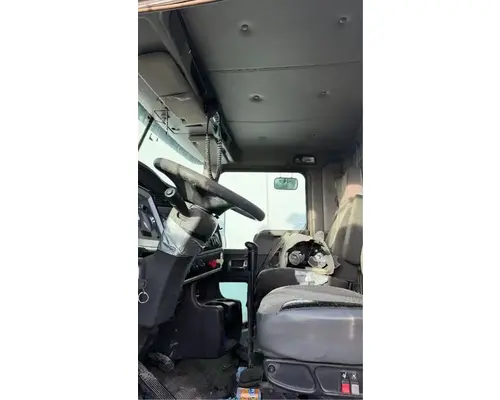 Kenworth T660 Cab