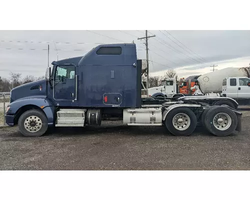 Complete Vehicle KENWORTH T660 2679707 Ontario Inc