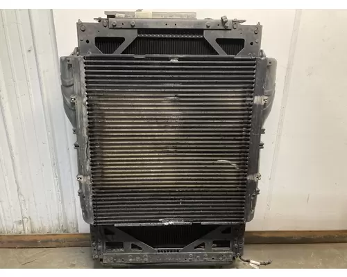 Kenworth T660 Cooling Assembly. (Rad., Cond., ATAAC)