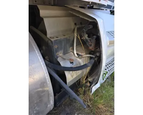 Kenworth T660 DPF (Diesel Particulate Filter)