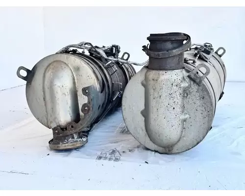 Kenworth T660 DPF (Diesel Particulate Filter)