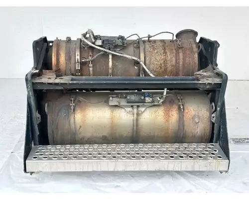 Kenworth T660 DPF (Diesel Particulate Filter)
