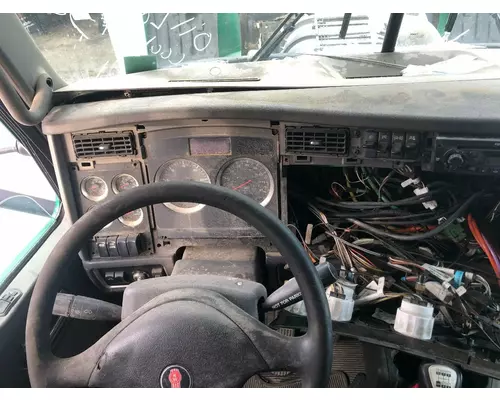 Kenworth T660 Dash Assembly