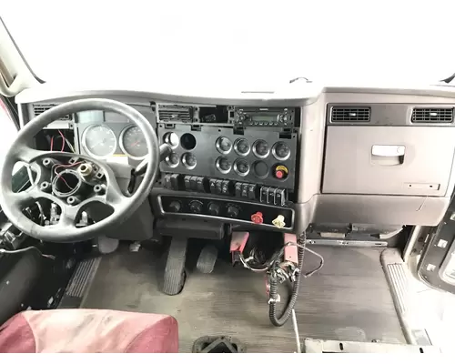 Kenworth T660 Dash Assembly