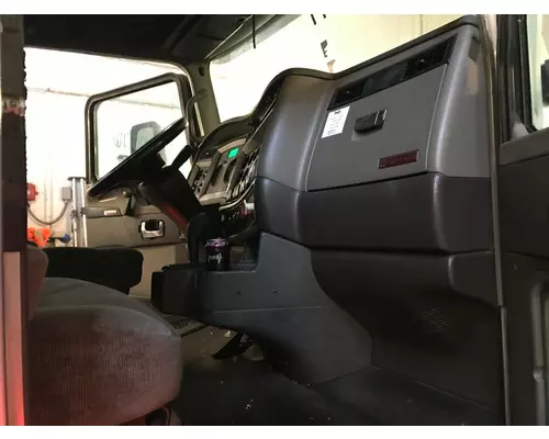 Kenworth T660 Dash Assembly