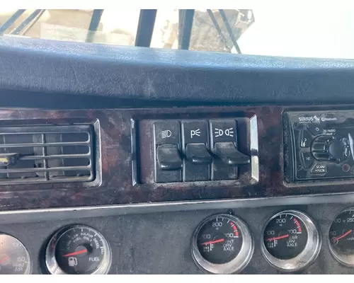 Kenworth T660 Dash Assembly