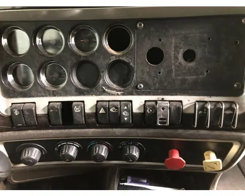 Kenworth T660 Dash Assembly