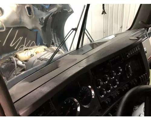 Kenworth T660 Dash Assembly