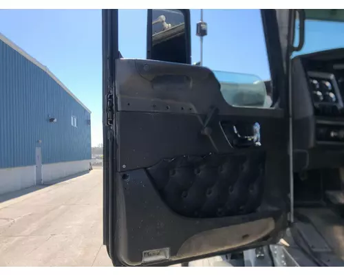 Kenworth T660 Door Assembly, Front