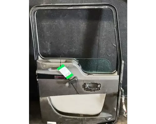 Kenworth T660 Door Assembly, Front