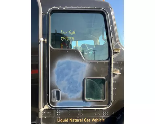 Kenworth T660 Door Assembly, Front